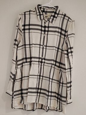American Eagle Outfitters Black and White Plaid Button-Up Peplum Blouse